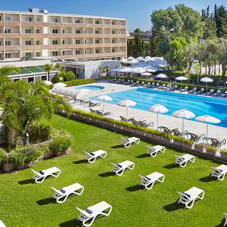 Crowne Plaza Rome St. Peter'S By Ihg Hotel Exterior photo