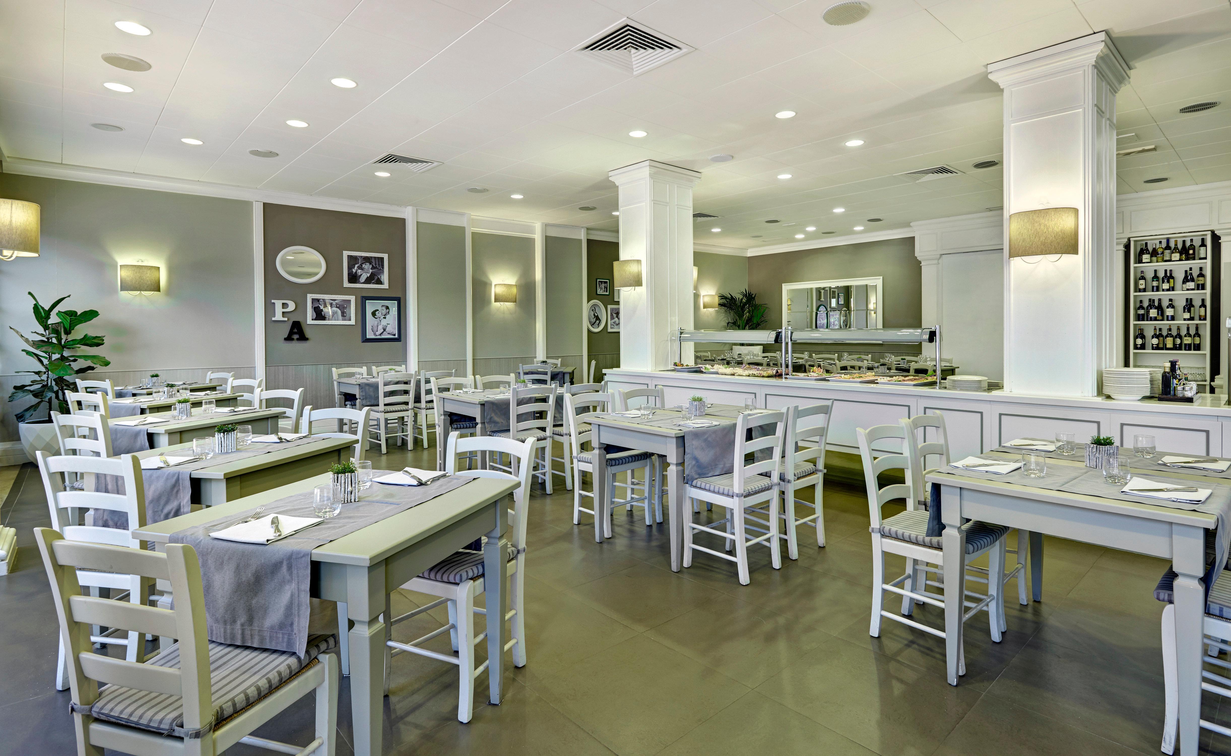 Crowne Plaza Rome St. Peter'S By Ihg Hotel Exterior photo