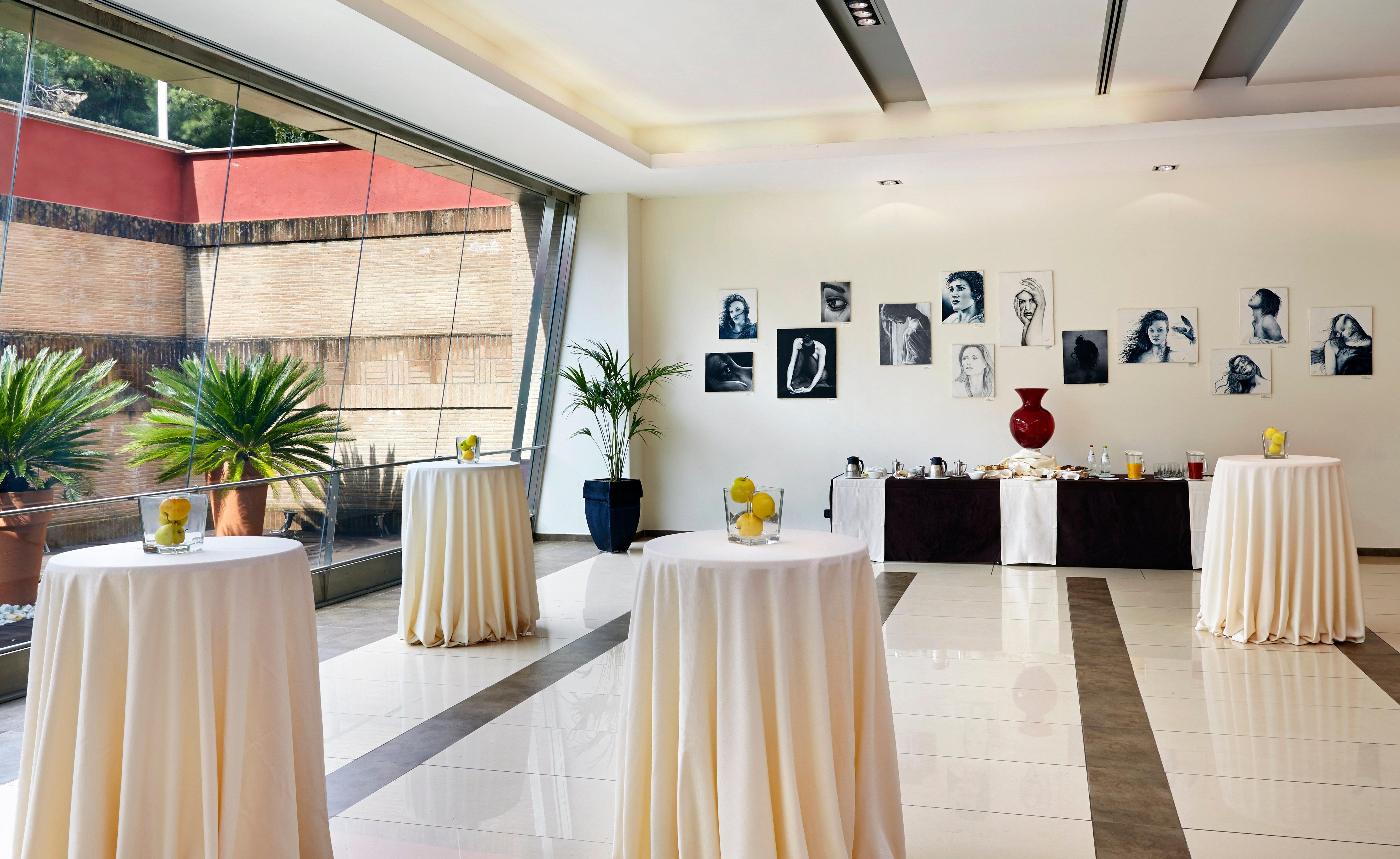 Crowne Plaza Rome St. Peter'S By Ihg Hotel Exterior photo