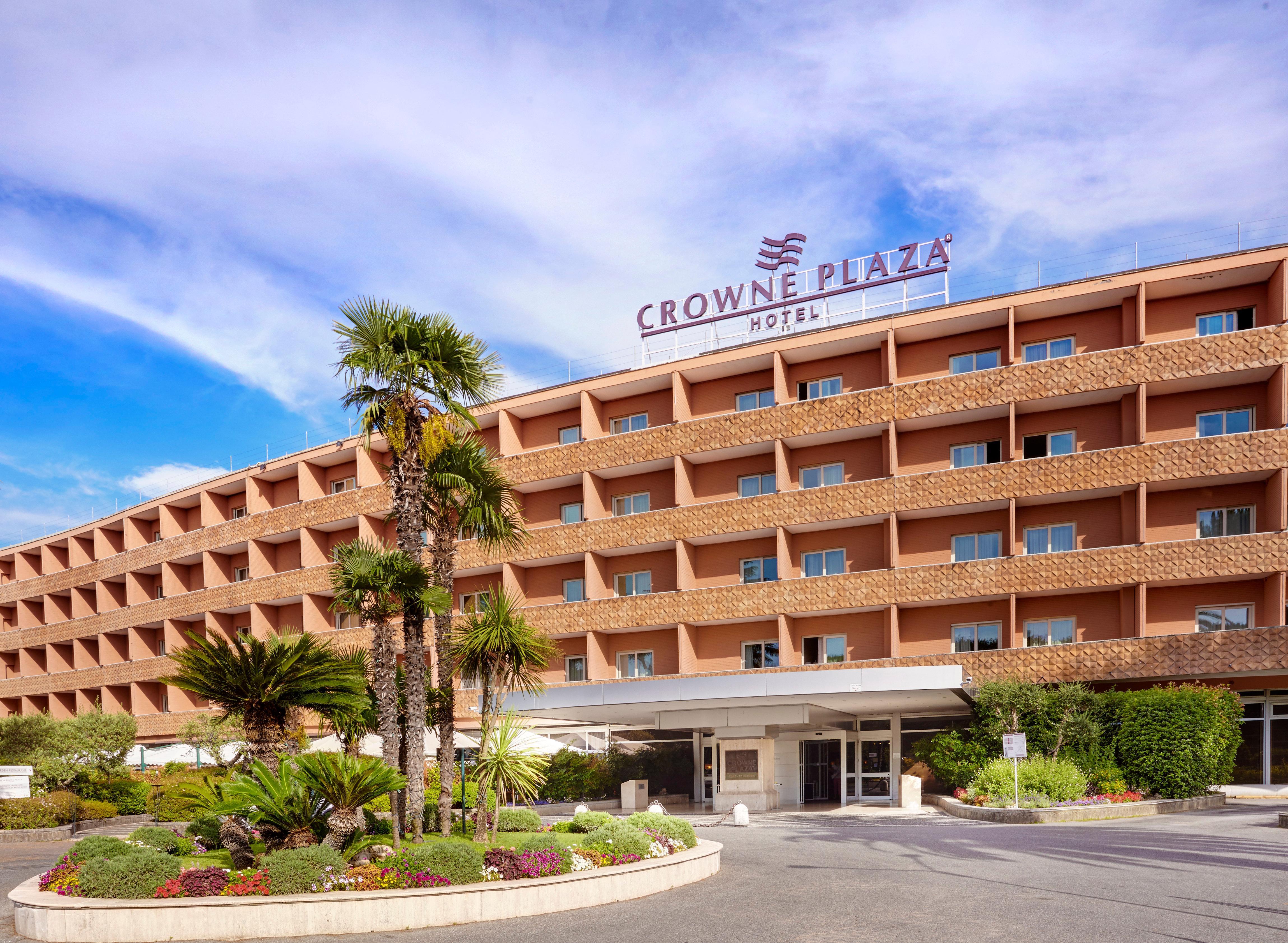 Crowne Plaza Rome St. Peter'S By Ihg Hotel Exterior photo