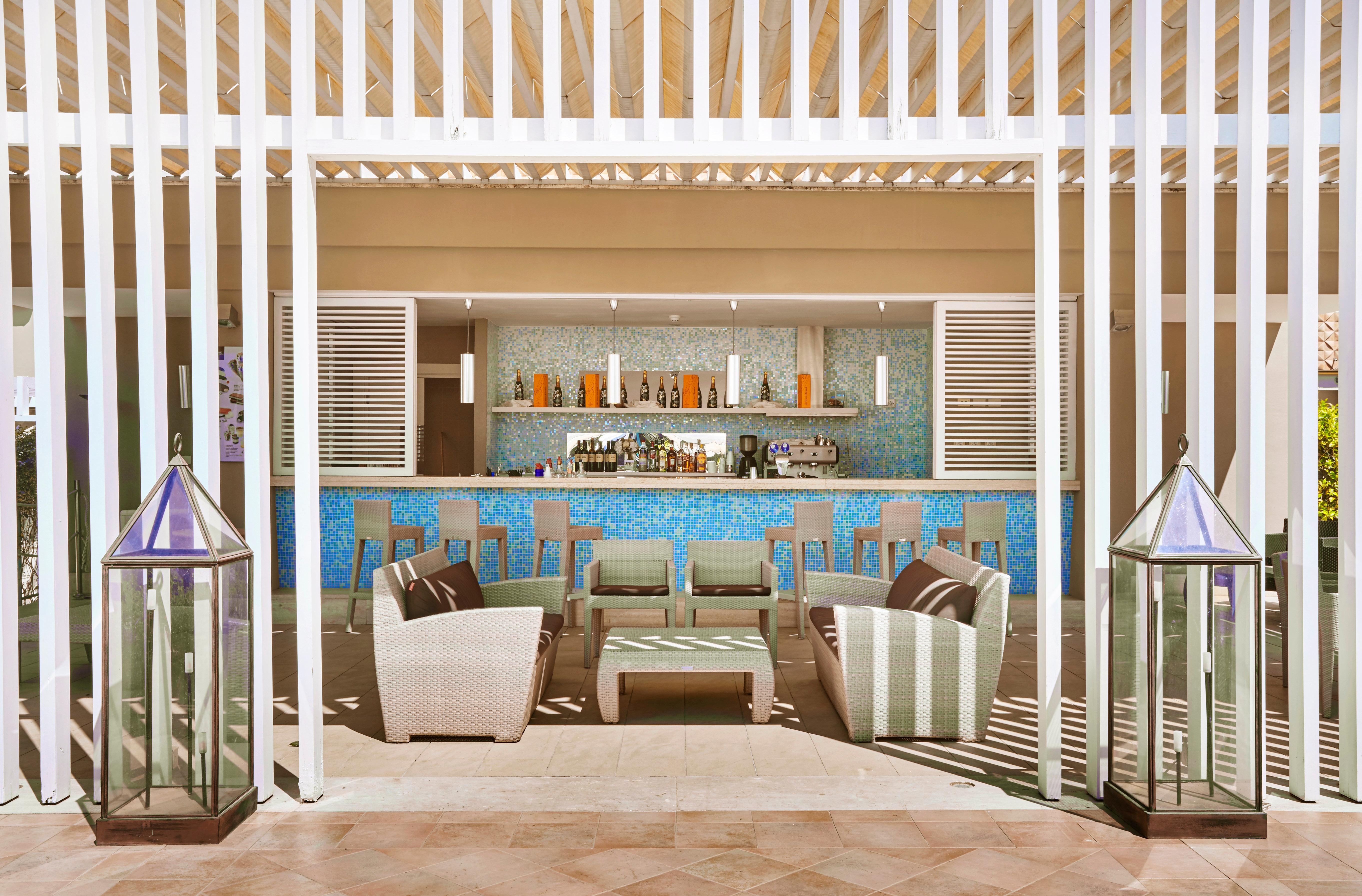 Crowne Plaza Rome St. Peter'S By Ihg Hotel Exterior photo